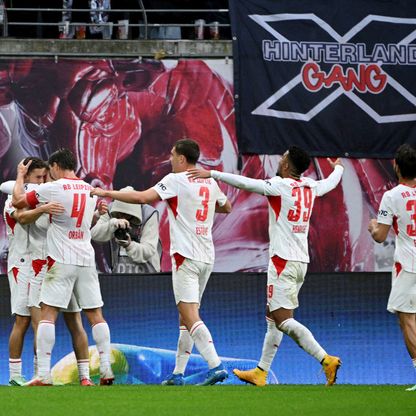 لايبزيغ يمحو هزيمتي بايرن وريال مدريد بفوز عريض على إلفرزبرغ