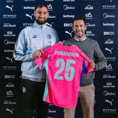 دوناروما متحمس لـ"كتابة التاريخ" مع غوارديولا في مانشستر سيتي