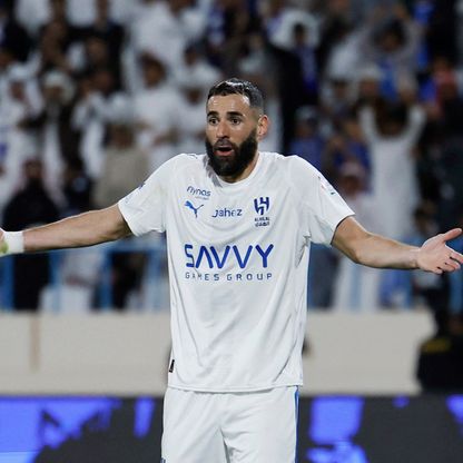 الهلال يعلن سبب استبعاد بنزيما من مواجهة التعاون في دوري روشن