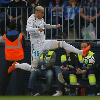 هل يجد ريال مدريد ضالّته في مدافعه الفرنسي السابق؟