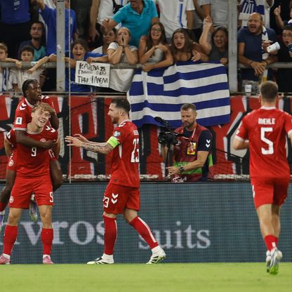 الدنمارك تُسقط اليونان في تصفيات كأس العالم 2026