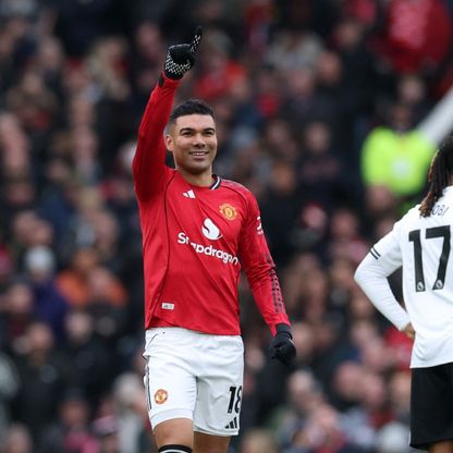 مانشستر يونايتد يحدد "المرشح الأول" لخلافة كاسيميرو