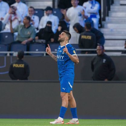 الهلال يستعرض أمام العروبة ويؤجل تتويج الاتحاد بالدوري السعودي