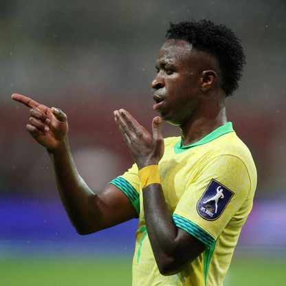 دونغا: فينيسيوس "المُبدع" غير مناسب لقيادة البرازيل لهذا السبب
