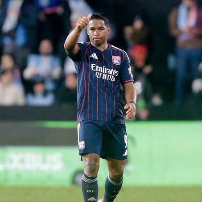 هل يرمي جوزيه مورينيو طوق النجاة إلى إندريك في ريال مدريد؟