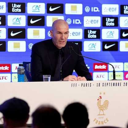 "أحتاج لاعبين أصغر سناً".. زيدان يغلق أبواب منتخب فرنسا أمام بنزيما
