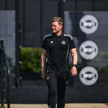 إيدي هاو: ألكسندر إيزاك يدرك أن نيوكاسل سبب نجاحه