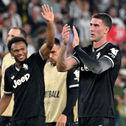 برشلونة يستقر على "بديل مجاني" لمهاجمه ليفاندوفسكي