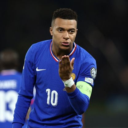 كيليان مبابي يسجل الهدف رقم 400 في مسيرته