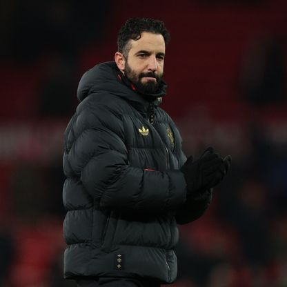 تسريبات "واتساب" تكشف غضب إدارة مانشستر يونايتد من طريقة لعب أموريم