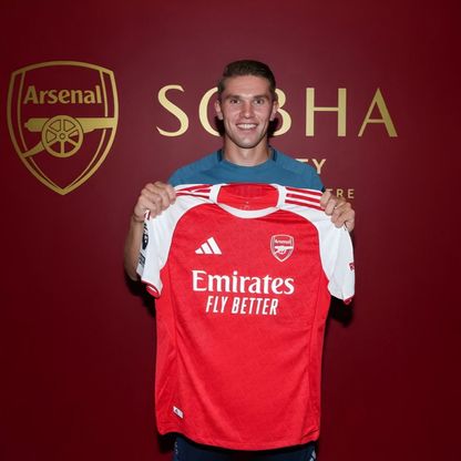 يريد مجد ليونبرغ.. غيوكيريس أول مهاجم سويدي في تاريخ أرسنال