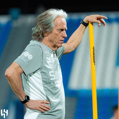 جورجي جيسوس خلال تدريب للهلال - 20 أبريل 2025