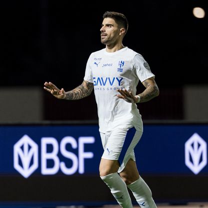 نيفيز وتمبكتي الأفضل من الهلال وحارس نيوم يخطف الأضواء