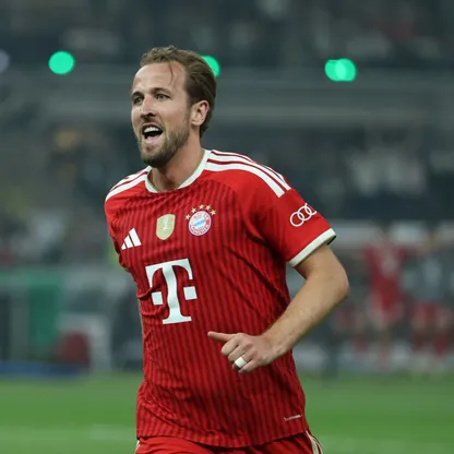 لاعب بايرن ميونيخ هاري كين يحتفل بالتسجيل ضد شتوتغارت  - 23 مايو 2026