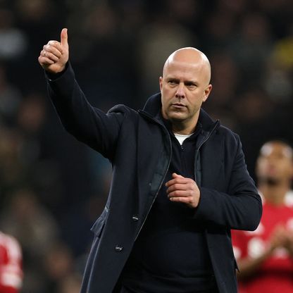 سلوت مدرب ليفربول: أريد نسيان الدقائق الأخيرة أمام توتنهام