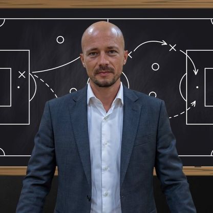 مهمة إنقاذ النجمة.. إل مايسترو يعود للدوري السعودي