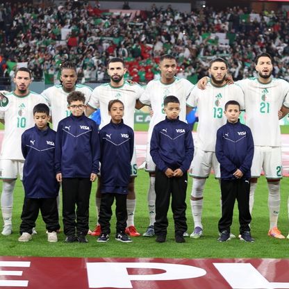 شاهد.. الجزائر تعبر بوركينا فاسو وتبلغ ثمن نهائي كأس إفريقيا