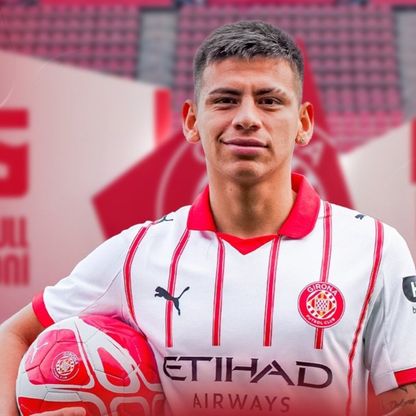 لاعب جيرونا يعترف بكواليس الهدف الثاني "المثير للجدل" ضد برشلونة