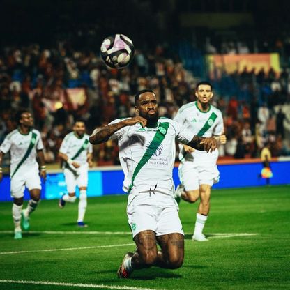 شاهد.. صدام بين توني وكينونيس بعد نهاية ملتهبة لقمة القادسية والأهلي