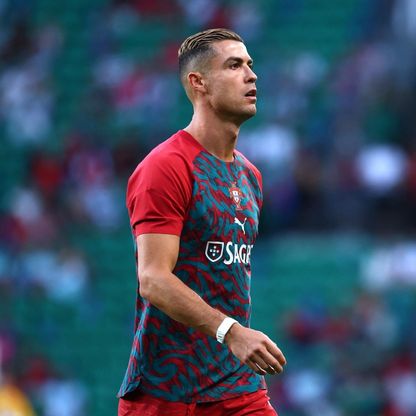 الركراكي: البرتغال لا تقدّر رونالدو والأرجنتين تبجّل ميسي
