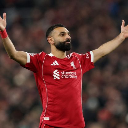 صلاح يقود تشكيلة ليفربول أمام ولفرهامبتون