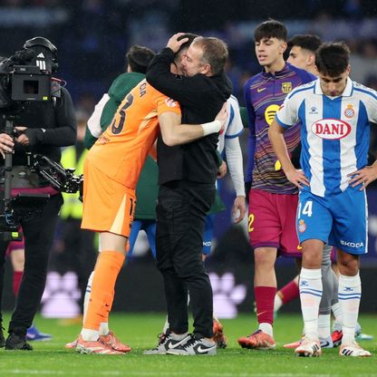 هانزي فليك: برشلونة لم يستحق الفوز وجوان غارسيا من أفضل حراس العالم