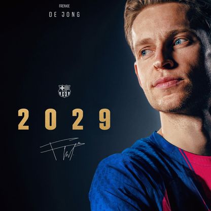 برشلونة يعلن تجديد عقد دي يونغ حتى 2029