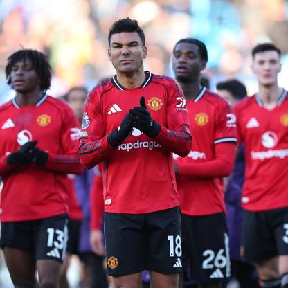 شاهد.. مانشستر يونايتد يتعادل خارج ملعبه مع ليدز "المتوهج"