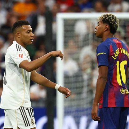 لامين يامال يحطم رقم كيليان مبابي في تشكيلة العام لـ"فيفبرو"