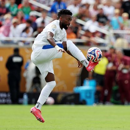 الهلال يُجدّد عقد حمد اليامي حتى 2029