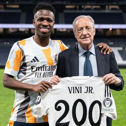 ريال مدريد يتخذ "قراراً مفاجئاً" بشأن تجديد عقد فينيسيوس جونيور