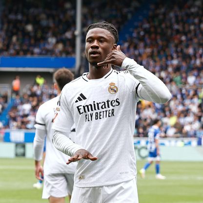 ريال مدريد يصمد بعد طرد مبابي ويهزم ألافيس بصعوبة