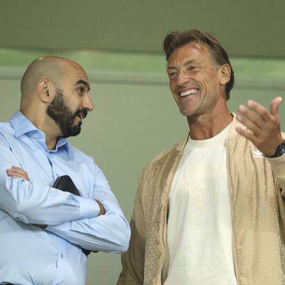 هيرفي رينارد يكسر صمته حول الغيرة المزعومة من المغرب بكأس إفريقيا