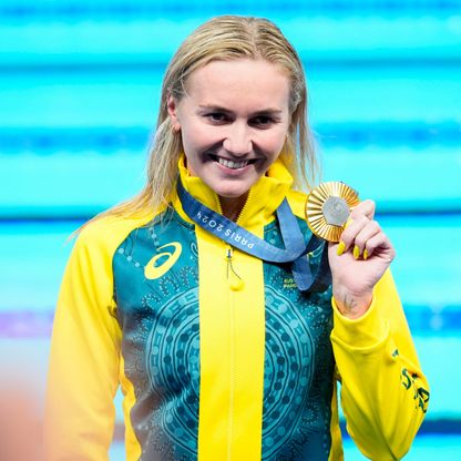 الأسترالية أريارن تيتموس تصدم عالم السباحة باعتزالها المبكر