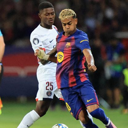 إعلامي فرنسي يكشف خطة باريس سان جيرمان للتعاقد مع لامين يامال