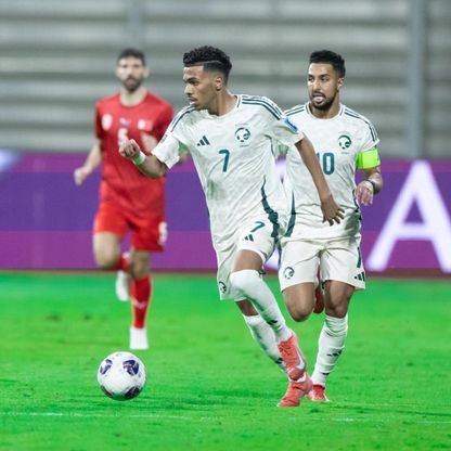 هل عوقب بسبب وجبة؟ المنتخب السعودي يشير لمخالفة متكررة من مصعب الجوير