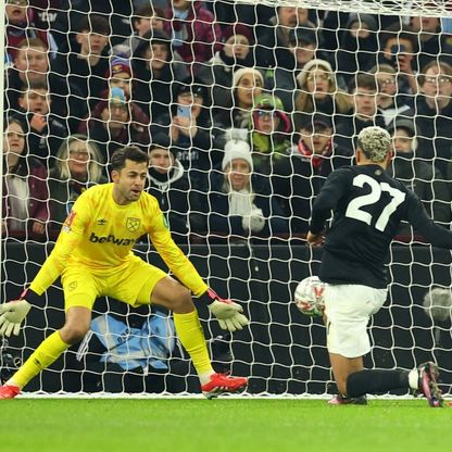 أستون فيلا يقلب الطاولة على وست هام في كأس الاتحاد الإنجليزي