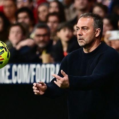 فليك يكشف سبب غضب لامين يامال بعد نهاية مباراة أتلتيكو مدريد