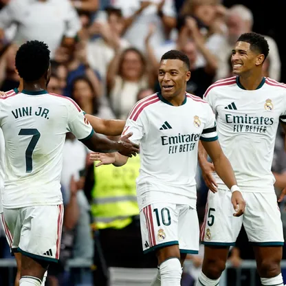 احتفال جود بيلينغهام وكيليان مبابي وفينيسيوس بهدف لريال مدريد أمام ملقة بالدوري الإسباني - 30 أغسطس 2026