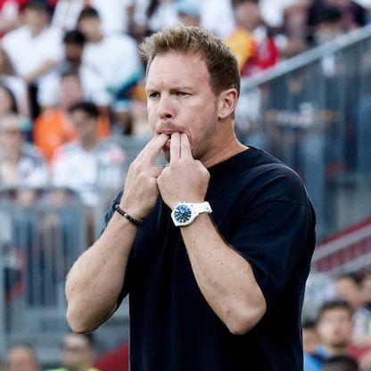 مدرب ألمانيا لا يضمن مشاركة "البديل الذهبي" ويثير قلق ريال مدريد