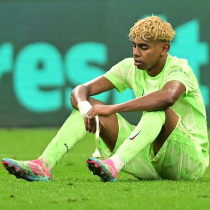 رسالة واثقة من يامال لجماهير برشلونة بعد الخروج من دوري الأبطال