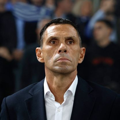 "بديل دونيس" يصل السعودية تمهيداً للإعلان عن مدرب الأخضر