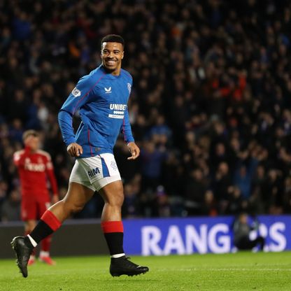 من الرباط إلى غلاسكو.. إيغامان يحلم بمنتخب المغرب