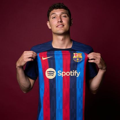 إلى النصر السعودي؟.. كريستنسن كبش فداء لإنقاذ ميركاتو برشلونة