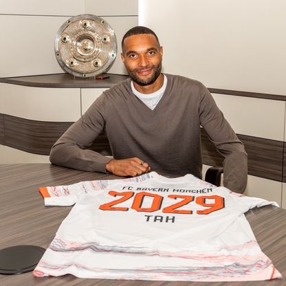 رسمياً.. تاه أول صفقات بايرن ميونيخ في الموسم الجديد