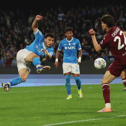 شاهد.. نابولي يحقّق فوزاً صعباً على تورينو بالدوري الإيطالي