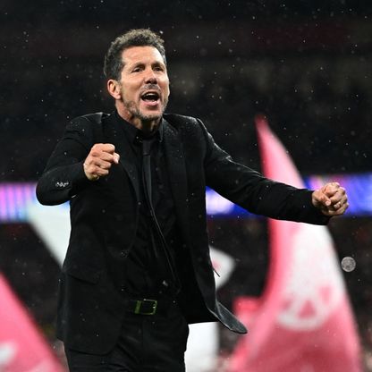 سيميوني مدرب أتلتيكو مدريد يرفض الحديث عن الحكم ويمدح أرسنال