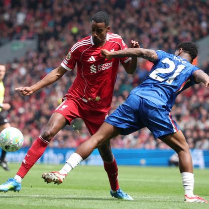 شاهد.. تشيلسي يفرض التعادل على ليفربول ويضع حداً لهزائمه في الدوري