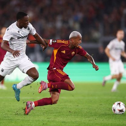 شاهد.. روما يسقط على ملعبه أمام فيكتوريا بلزن في الدوري الأوروبي