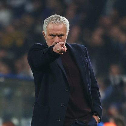 جوزيه مورينيو يكسر صمته حول ريال مدريد.. فهل يخلف ألفارو أربيلوا؟